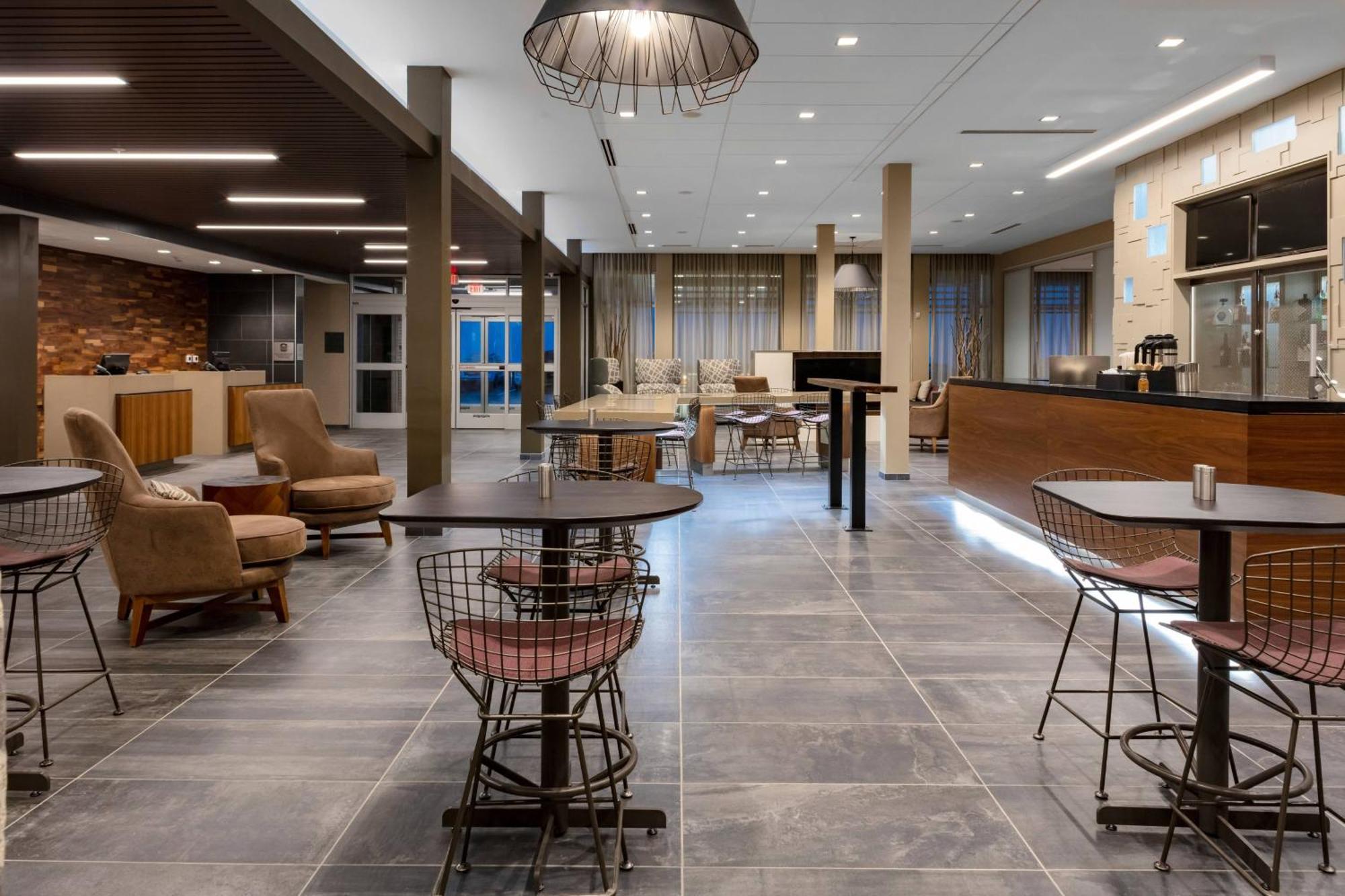 מלון Courtyard By Marriott Indianapolis West-Speedway מראה חיצוני תמונה