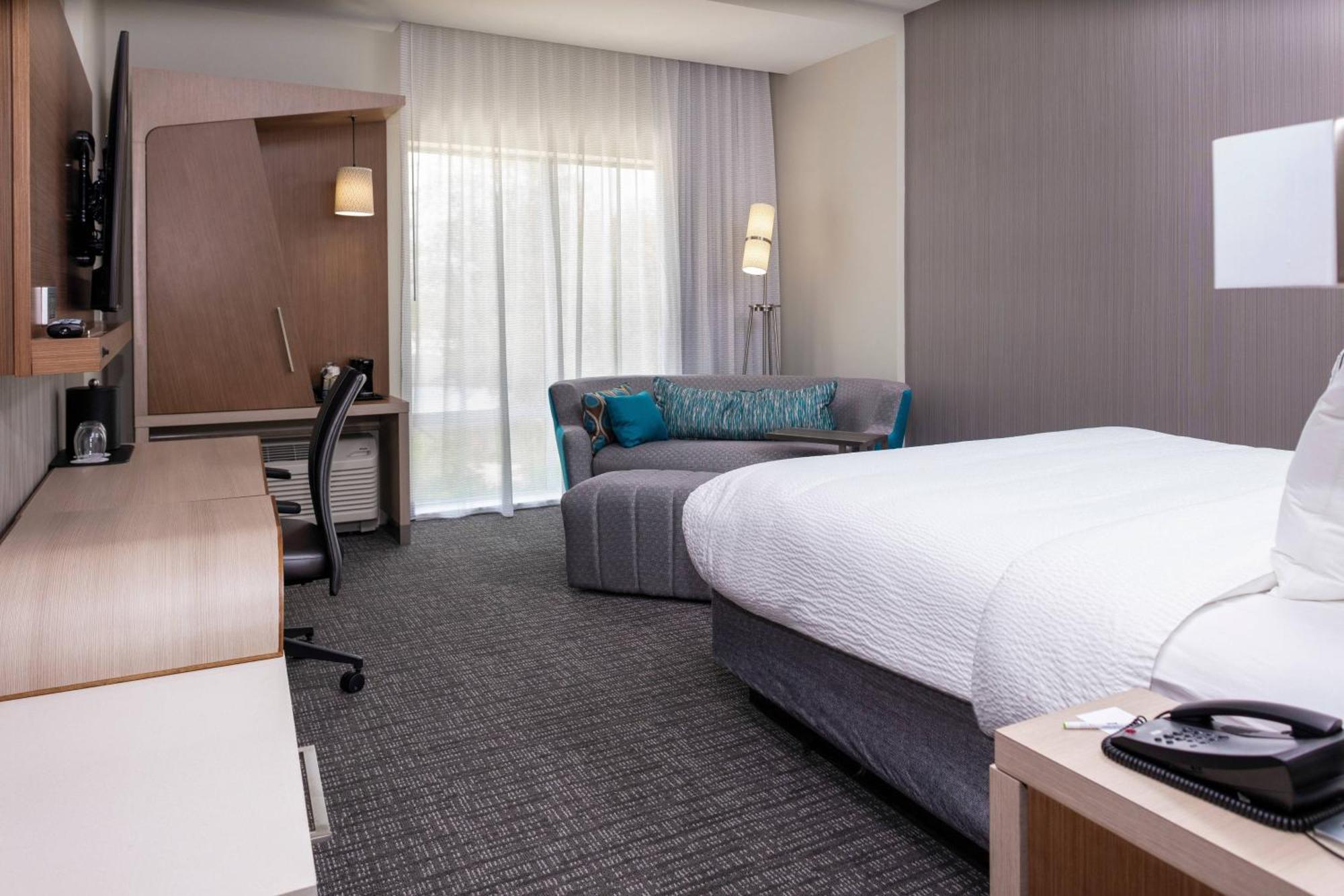 מלון Courtyard By Marriott Indianapolis West-Speedway מראה חיצוני תמונה