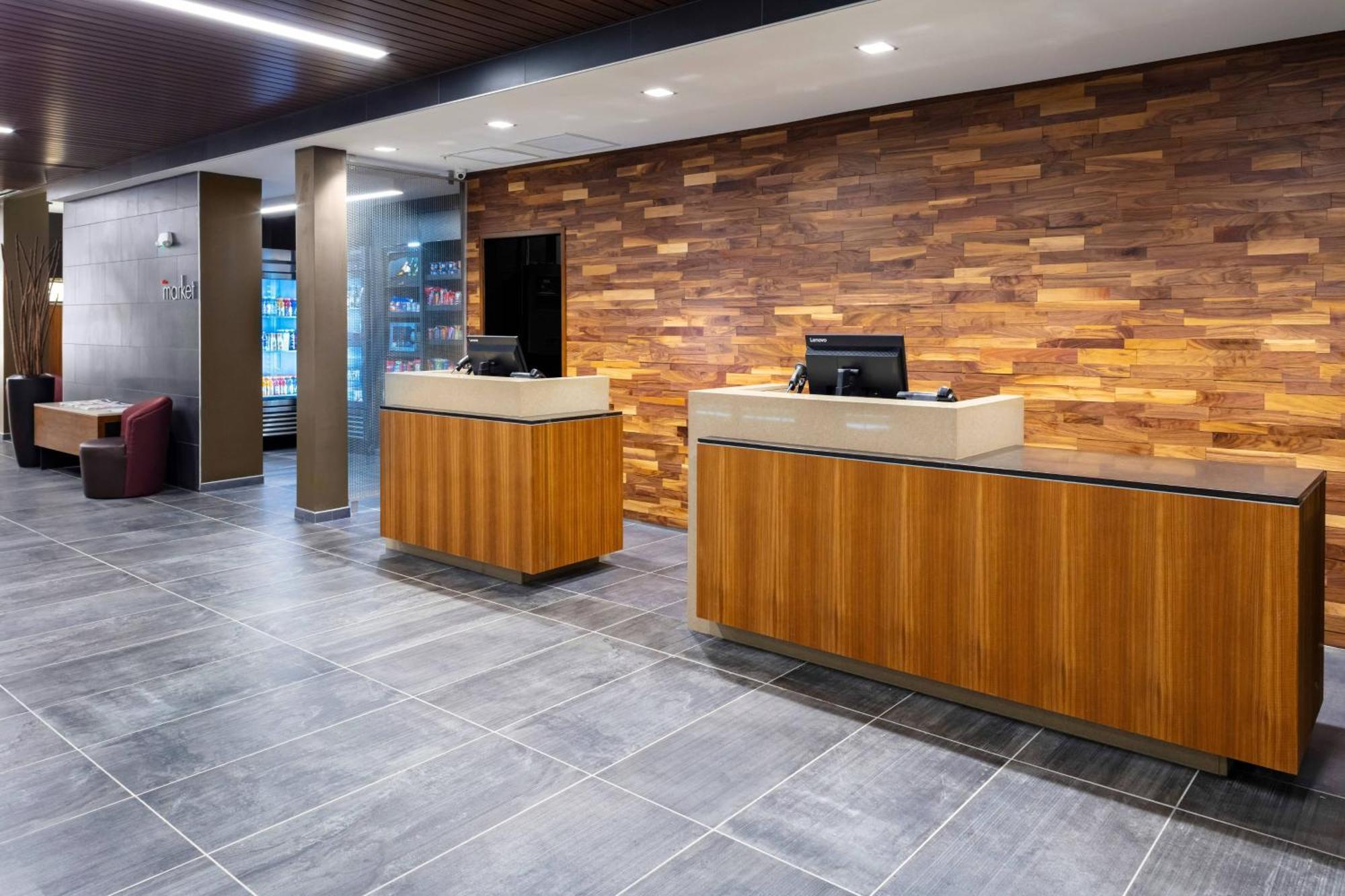 מלון Courtyard By Marriott Indianapolis West-Speedway מראה חיצוני תמונה